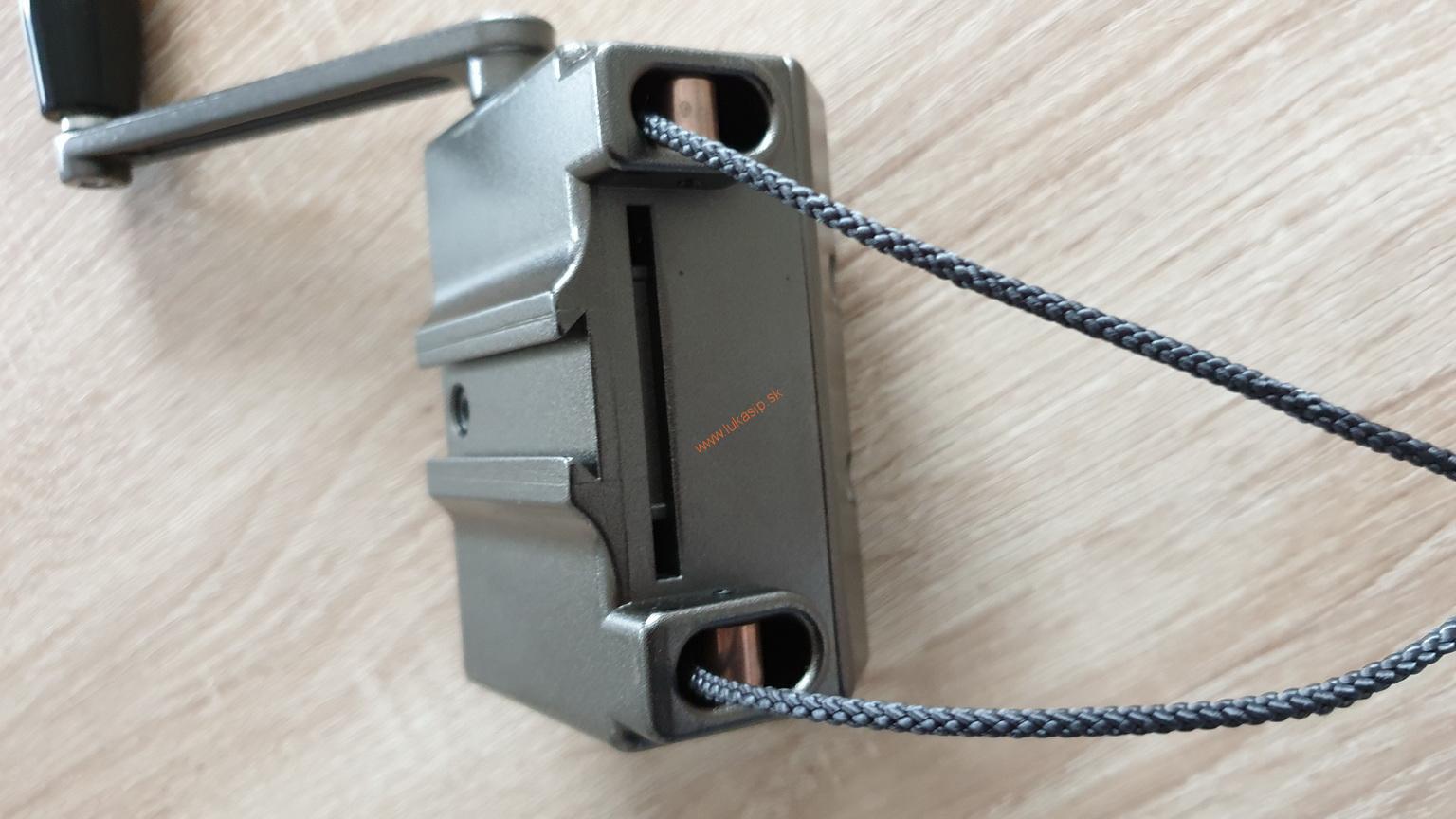 Naviják na kuše s račnou EK-Poelang (crank cocking device)
