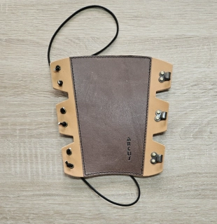 Chránič předloktí Arcus Bastia 18,5cm